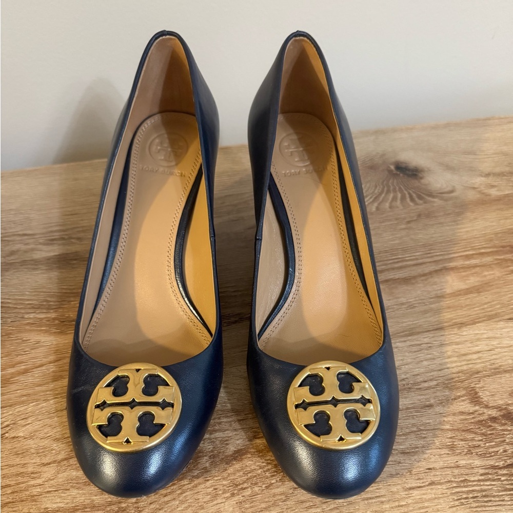 Tory Burch Navy Leather wedges